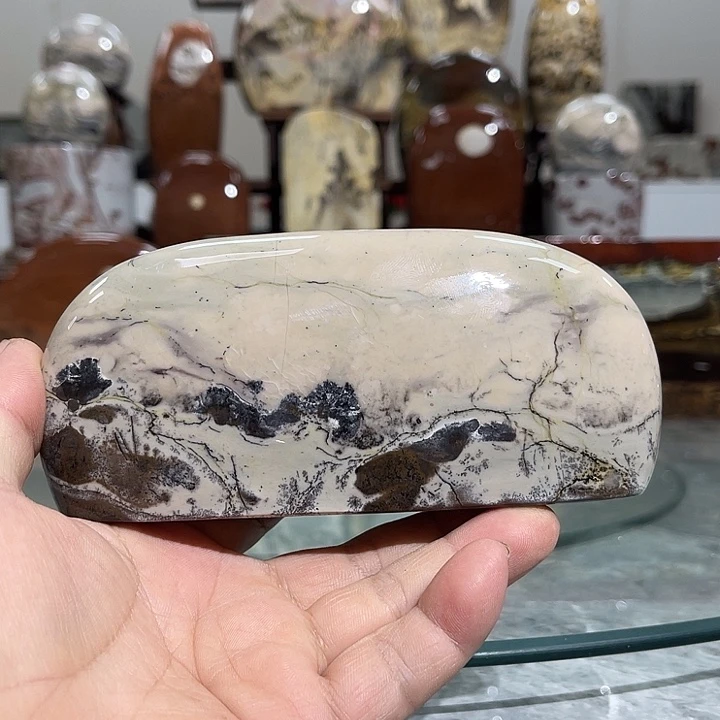 广西石溜*哥园画石摆件