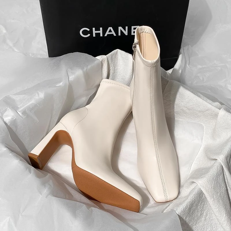 法式白色高跟短靴女2025新款秋冬季高跟鞋女小个子粗跟方头瘦瘦靴