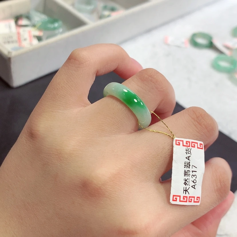 【闪购商品】未镶嵌戒指翡翠14号