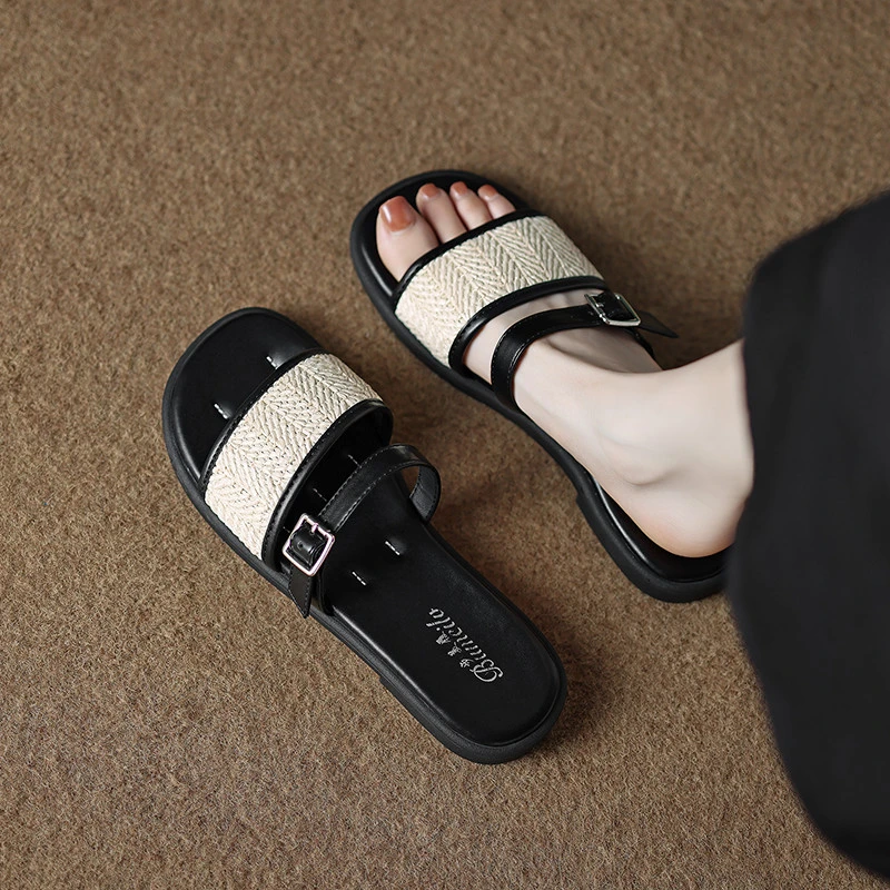 【澳门专柜正品】绝美爆款夏季平底拖鞋女外穿年新款百搭女士软底夏