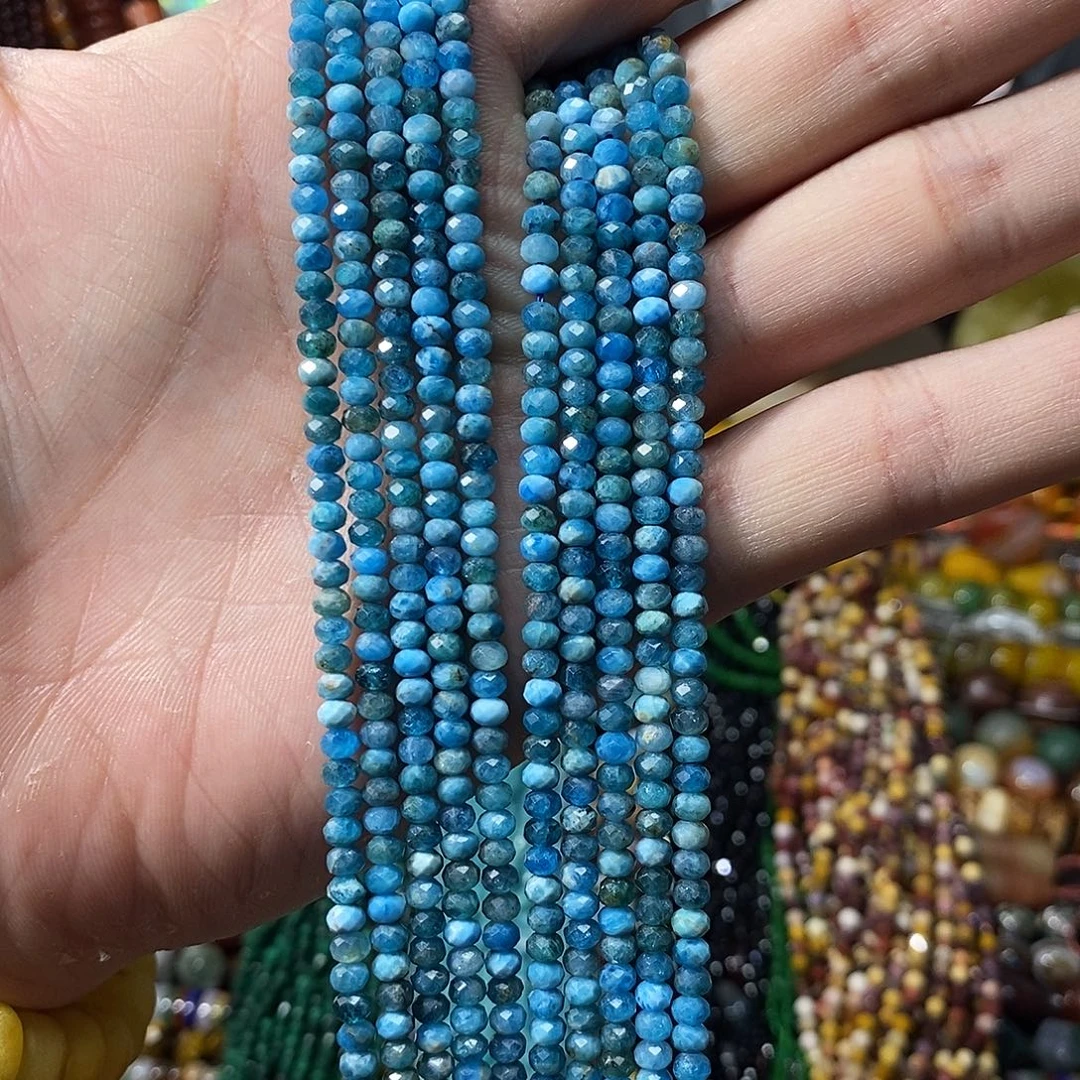 石英质玉未镶嵌，蓝磷辉切面4mm，