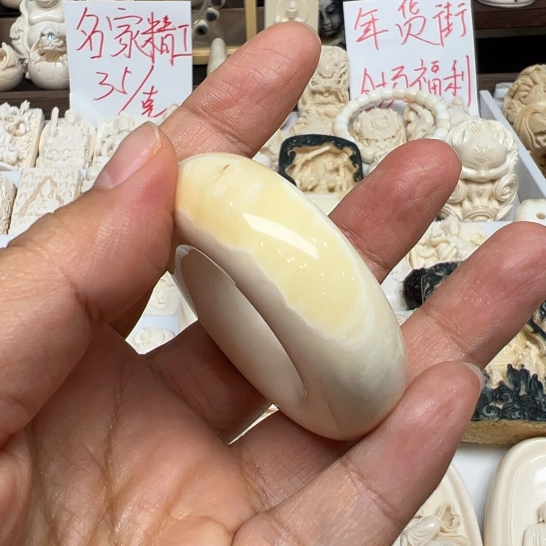白玉菩提吊坠永**人独独