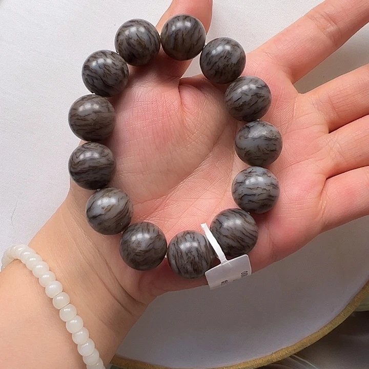 手链未镶嵌和田玉（糖玉）且末虎皮糖