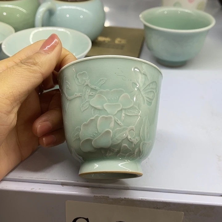 瓷片福利待遇多多哦哦哦