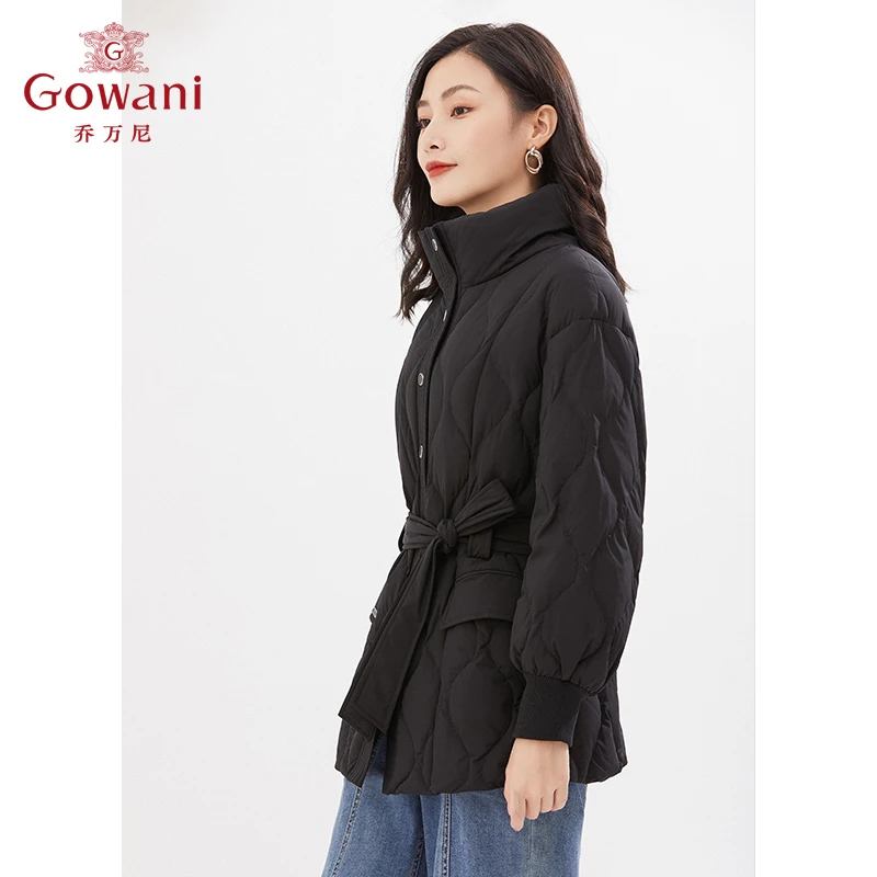 【羊羊专享】乔万尼秋冬新品羽绒服收腰显瘦短款减龄EI4T678