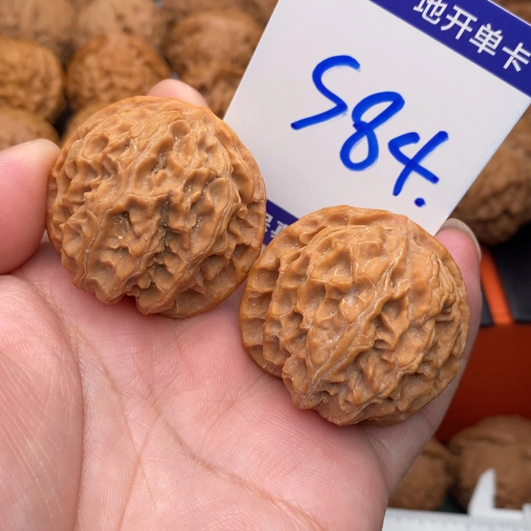 把件文玩核桃苹果园狮子头39