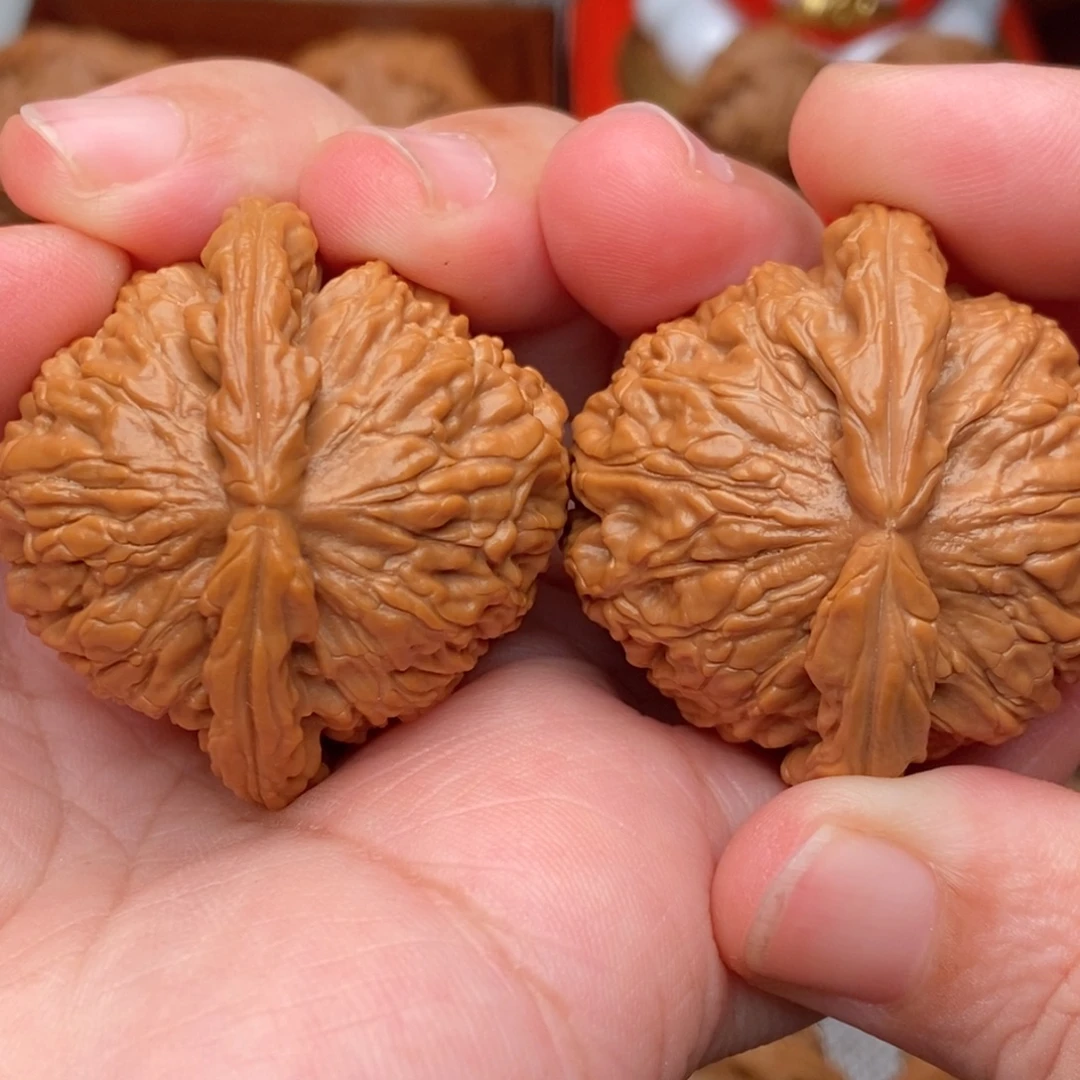 养***多把件文玩核桃40.5全品白狮子