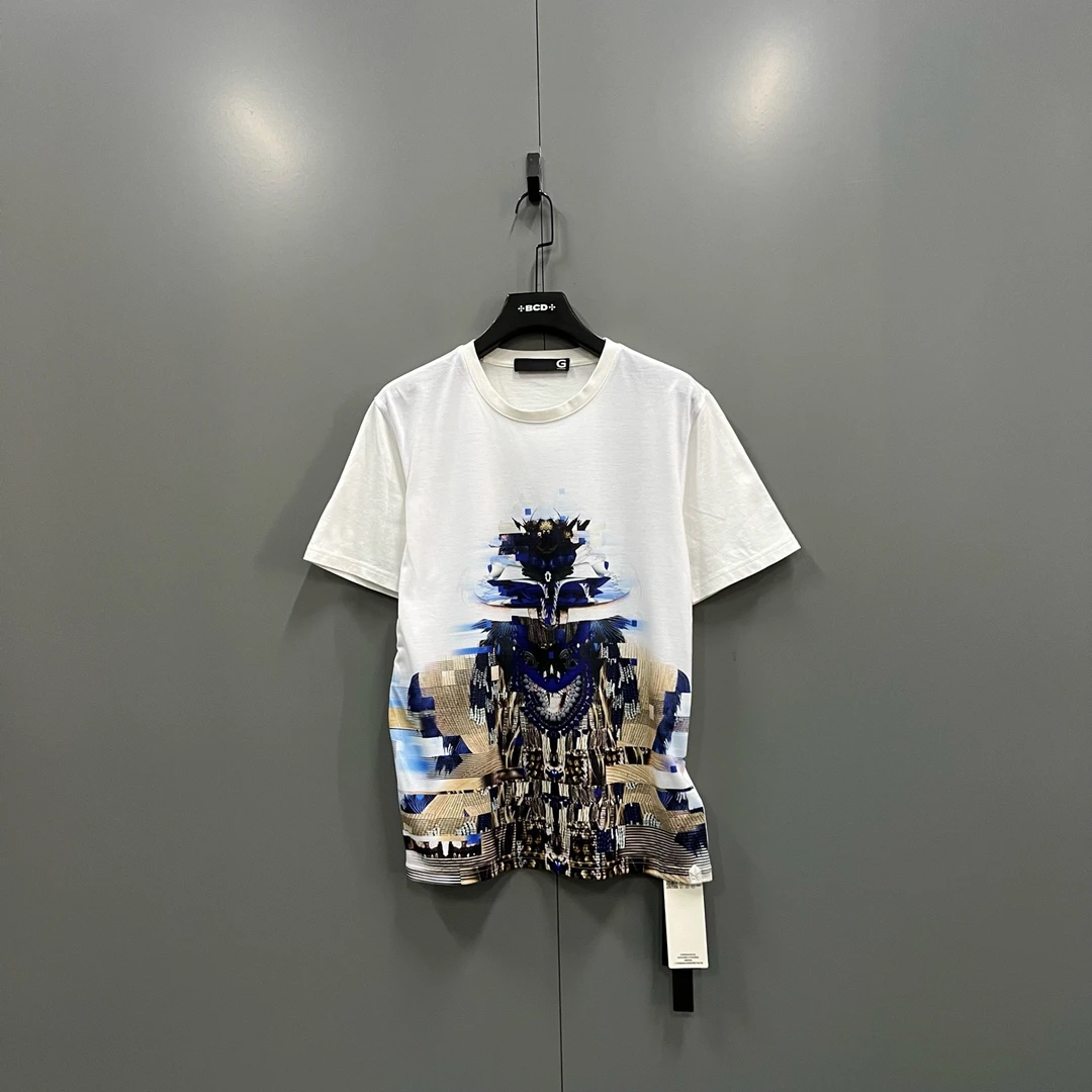 95新 Givenchy/纪梵希 (ll) 正面图案印花短袖 L码/103464