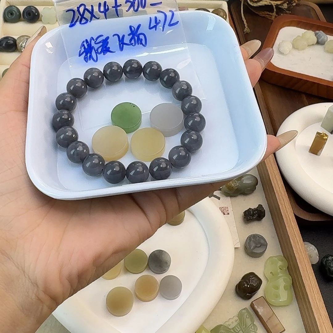 我***扬颈饰未镶嵌和田玉