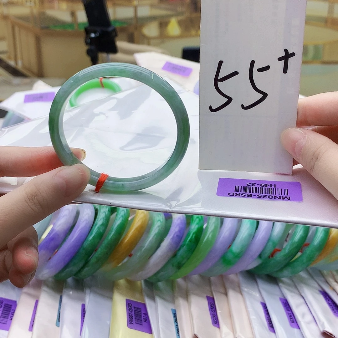 翡翠未镶嵌手镯nn