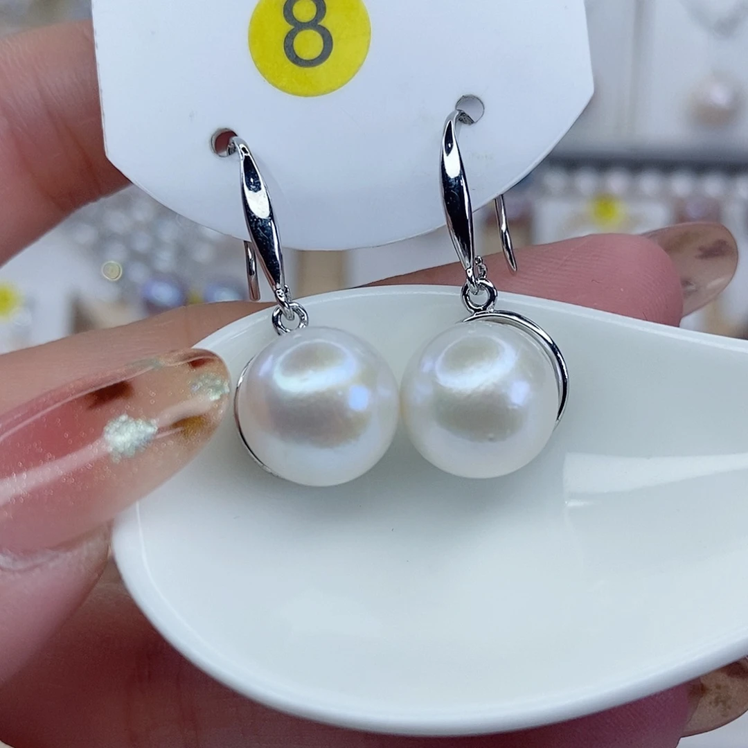 淡水珍珠未镶嵌耳饰