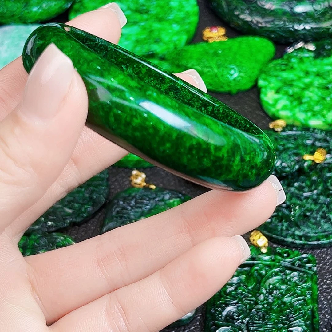 颈饰未镶嵌翡翠多样性53