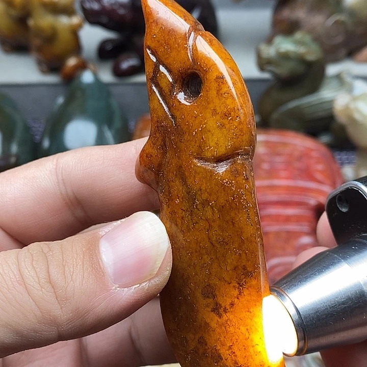 未镶嵌蛇纹石玉颈饰