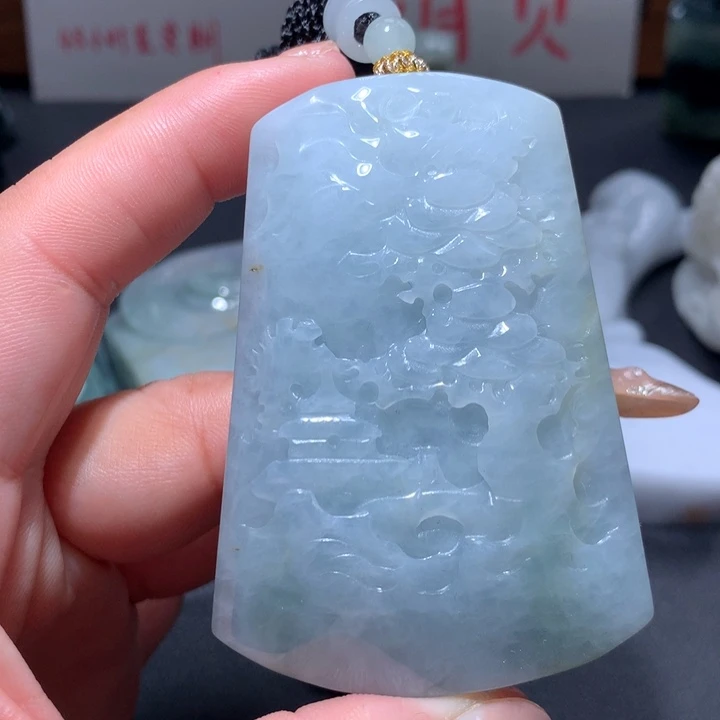 翡翠未镶嵌颈饰保真天然A货翡翠