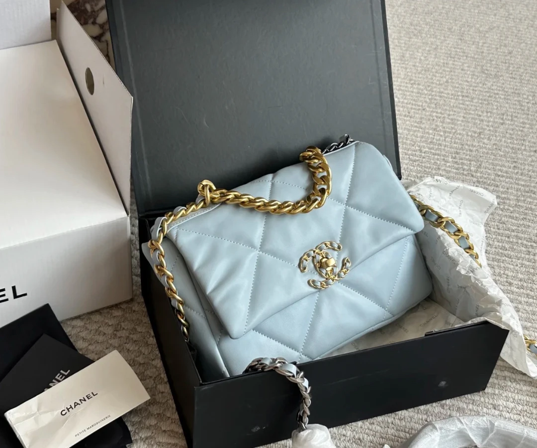 95新 Chanel/香奈儿 冰淇淋蓝 19bag 小号 14682460