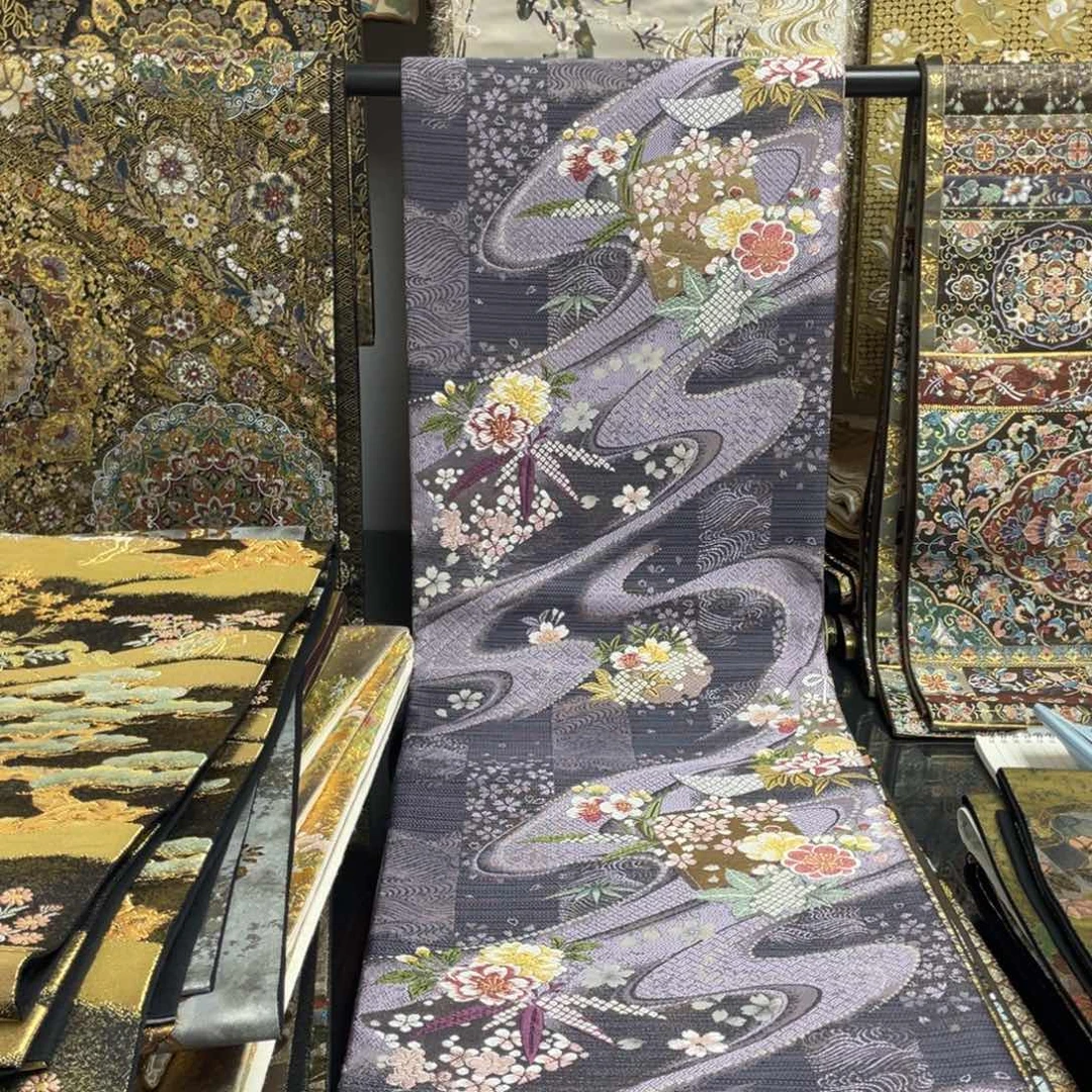 织绣唐锦西阵织 97