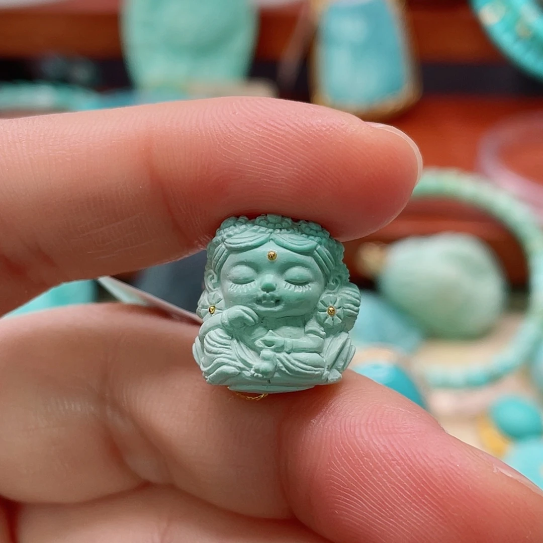 王****未镶嵌绿松石珠宝半成品