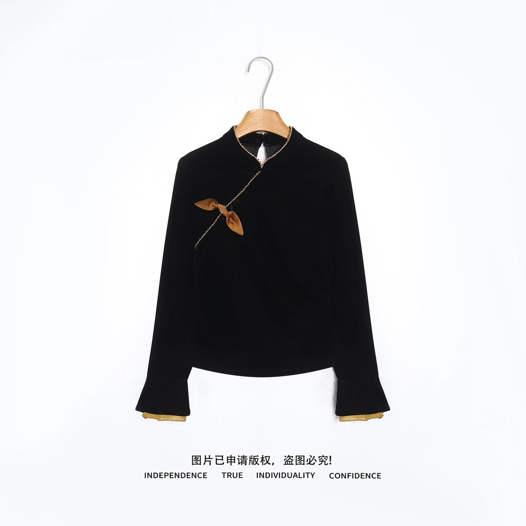 温温【灼冬】真丝丝绒法式设计感立领蝴蝶结斜襟绣珠显瘦衬衫 21023