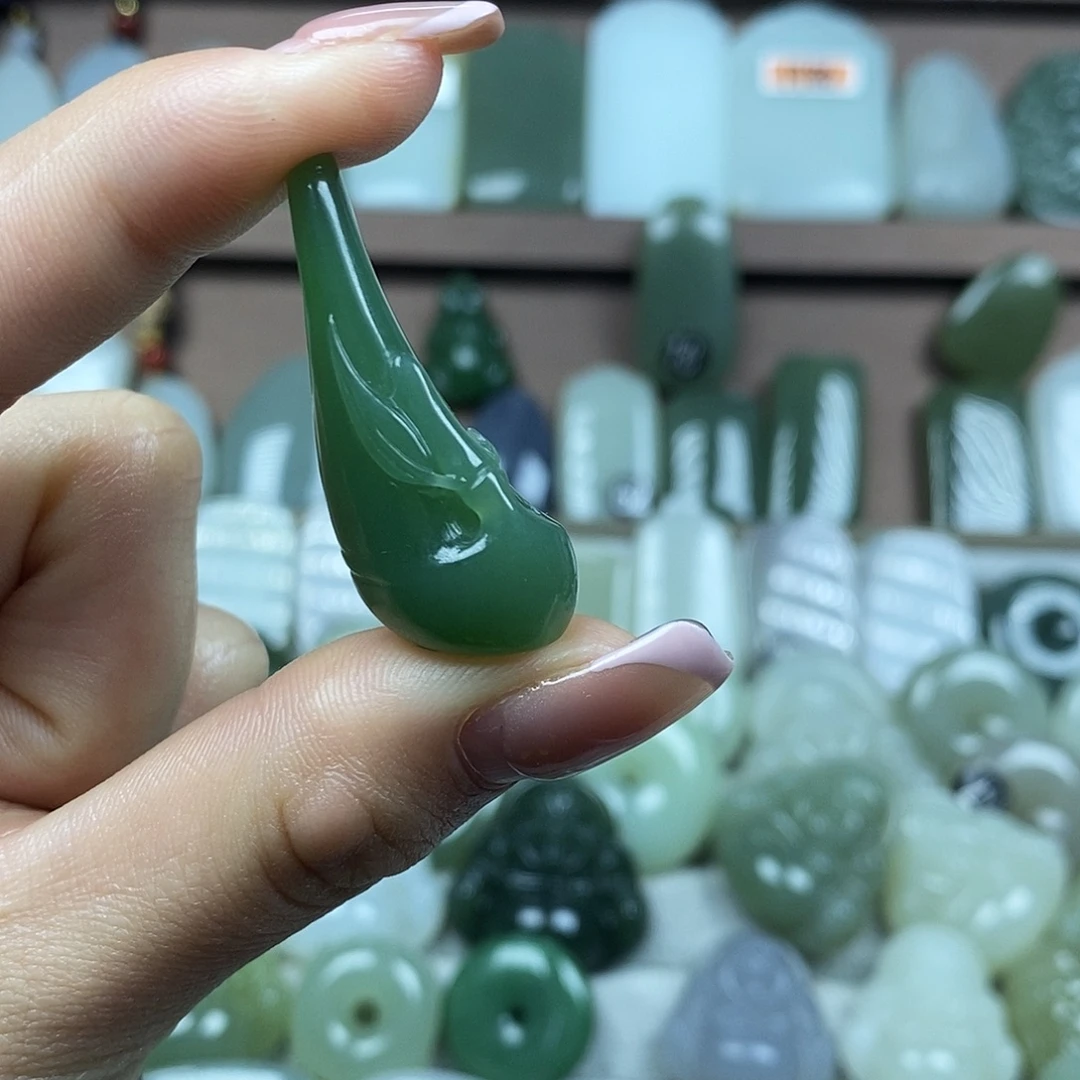 和田玉未镶嵌颈饰竹节高升