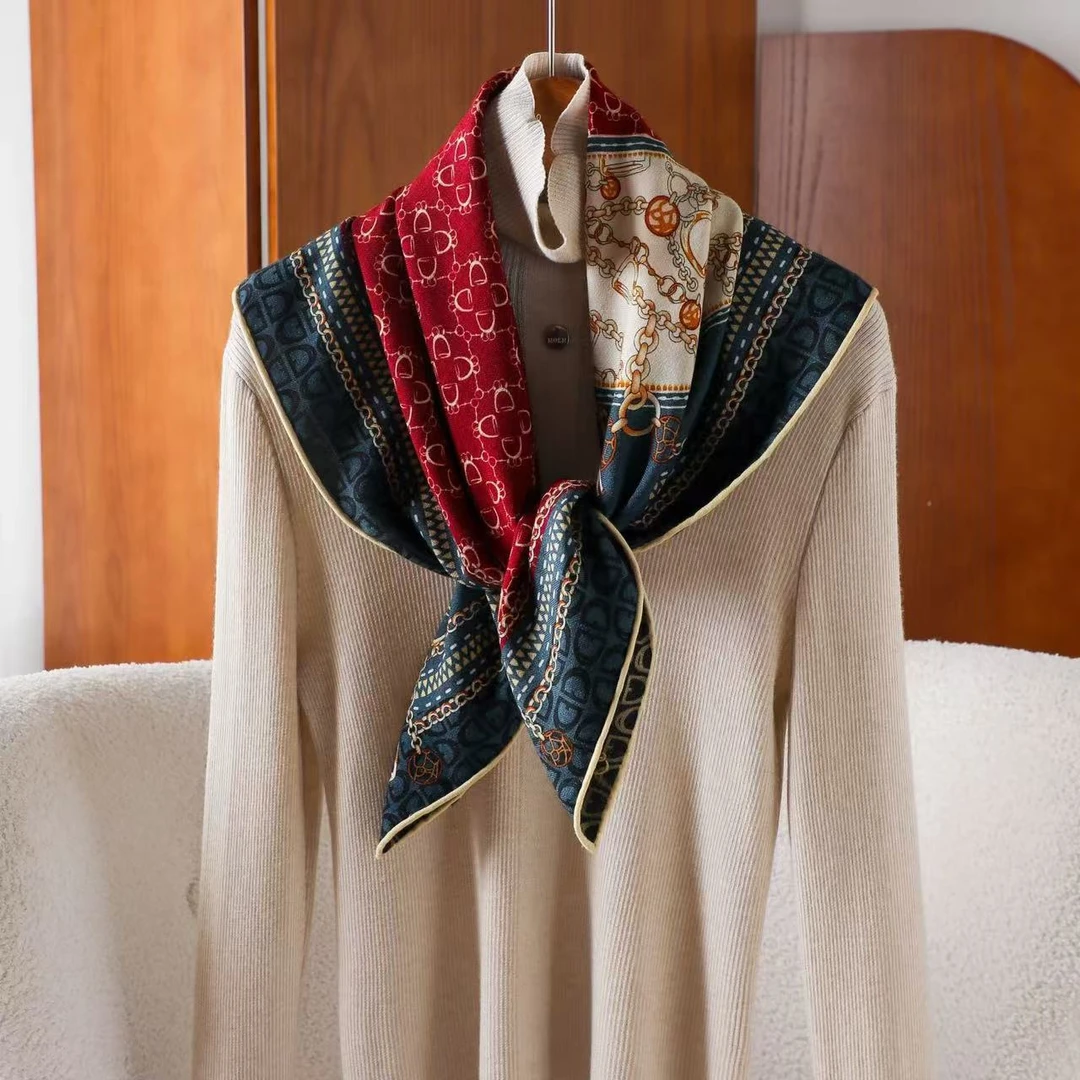 ML桑蚕丝羊毛混纺围巾女86cm时尚双面双色围巾鎏金岁月围巾直播