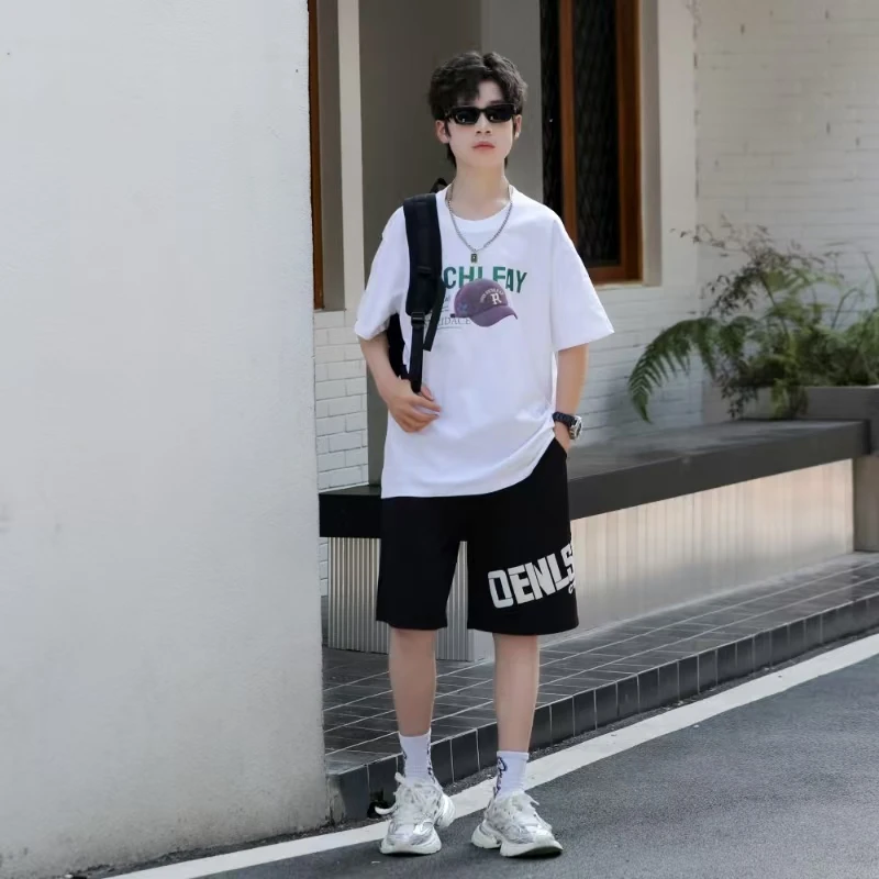 现货针织面料夏季时尚潮童潮流印花宽松六分短裤白T710款