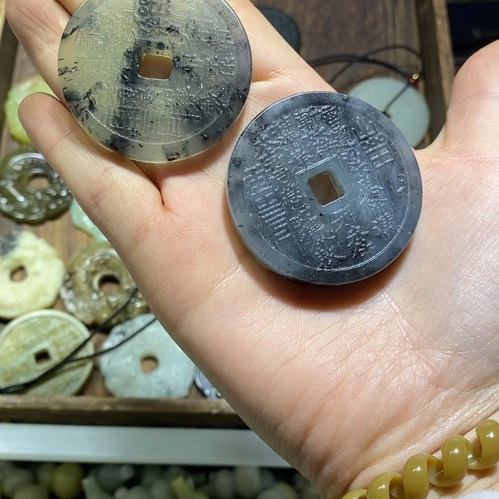 未镶嵌蛇纹石玉车挂吾**儿167