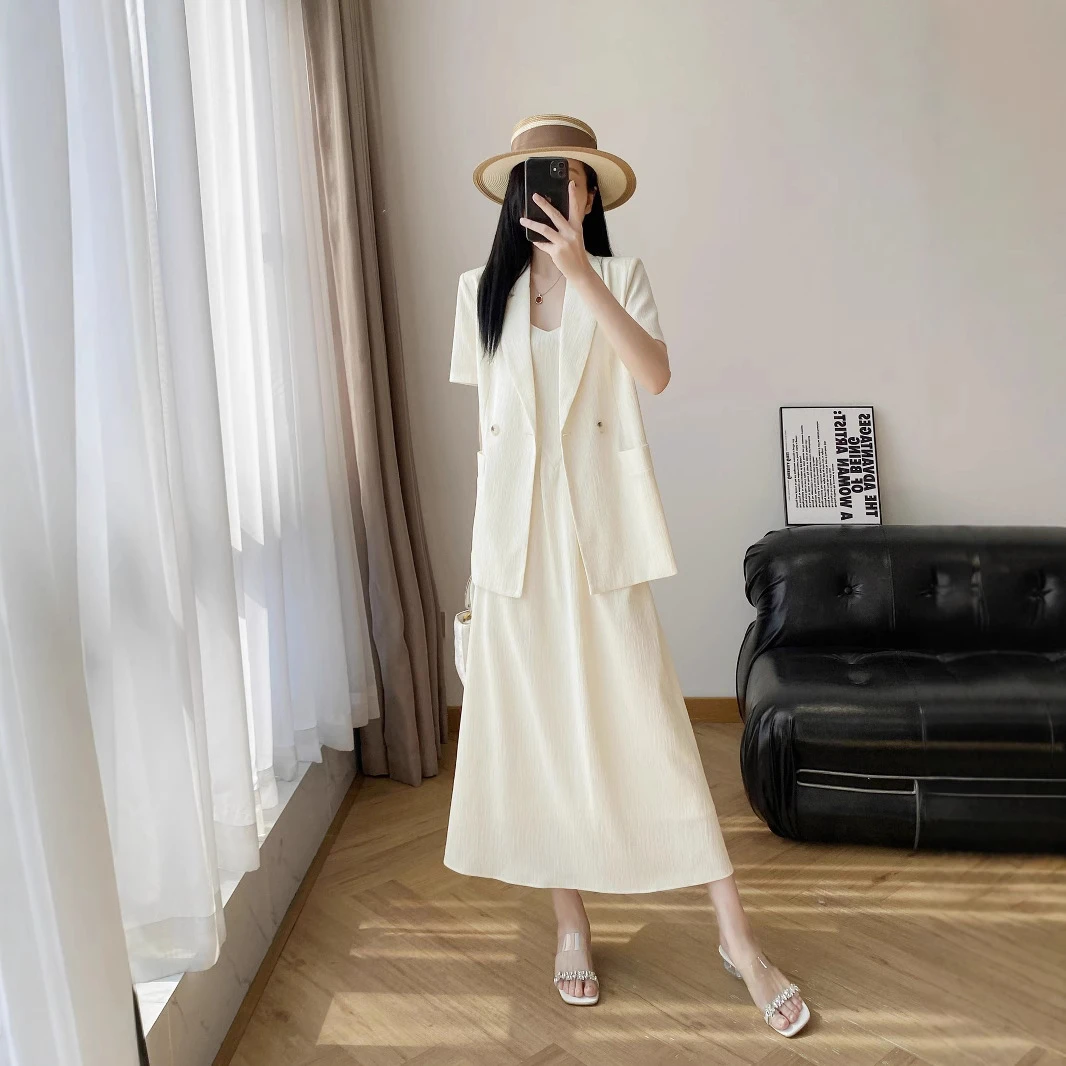 大码女装夏季薄款微胖mm套装显瘦吊带裙短袖两件套