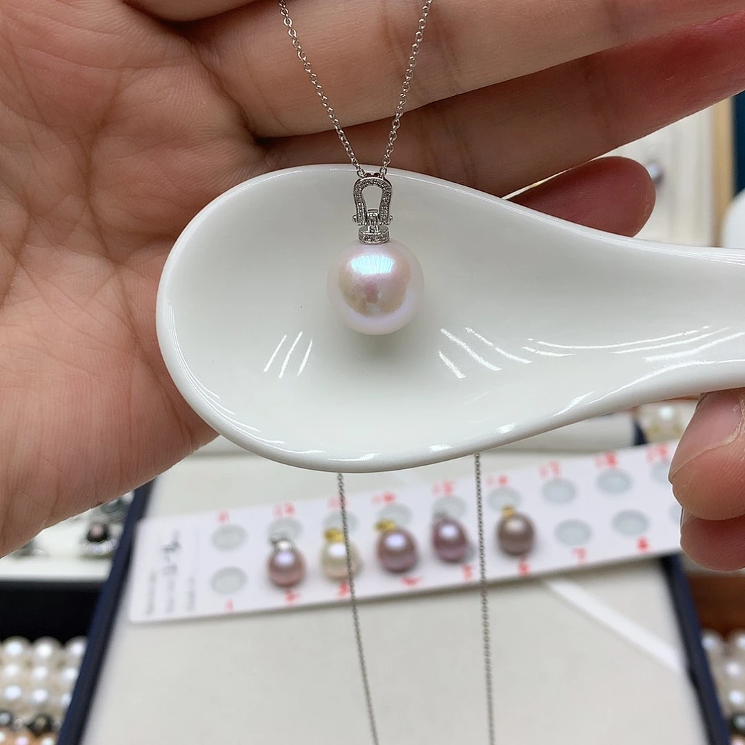 吊坠(赠链)银S925镶嵌淡水珍珠