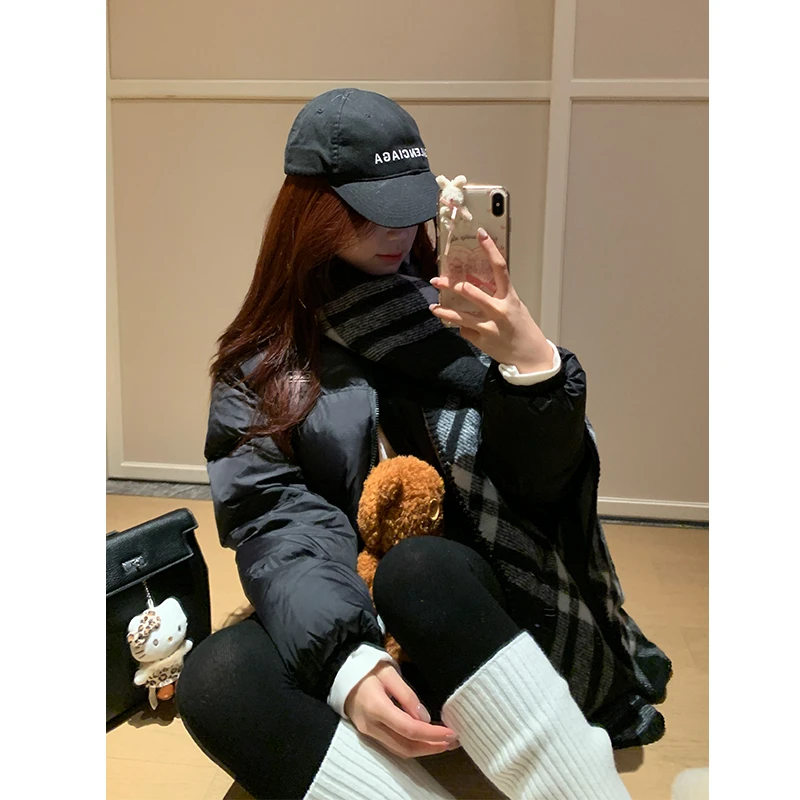 黑色加厚短款羽绒服女2025冬季新款白鸭绒肯豆高级感面包服外套