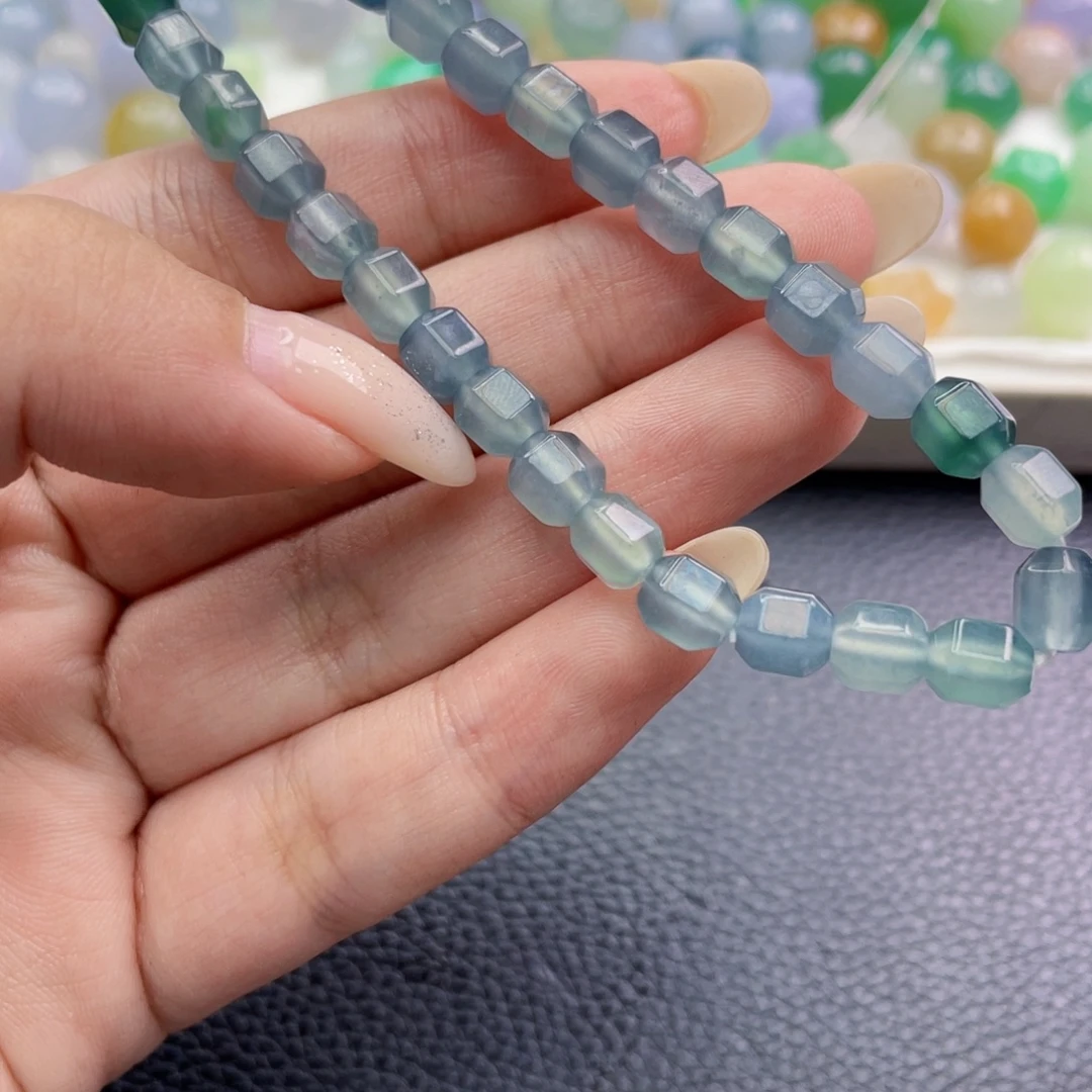 r***n未镶嵌定制翡翠8756