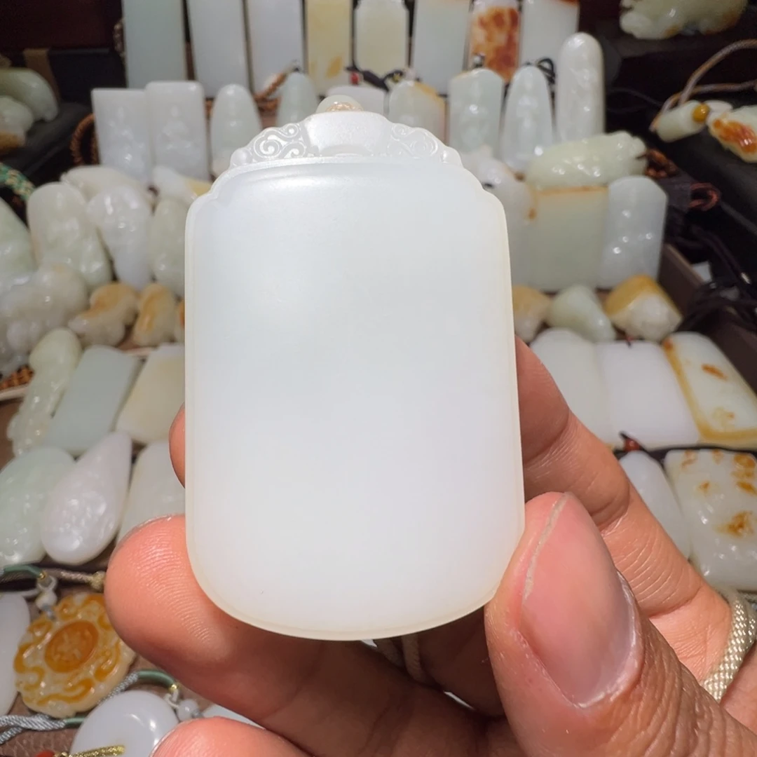 和田玉吊坠(不含链)未镶嵌窮*