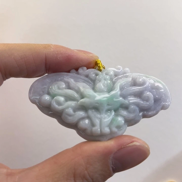 翡翠吊坠(赠链)未镶嵌代编织