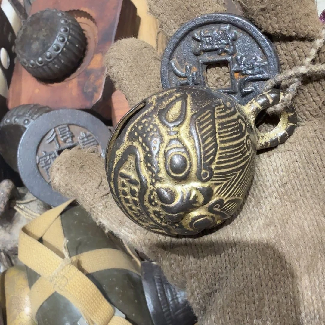 行****一物一图，工艺品。