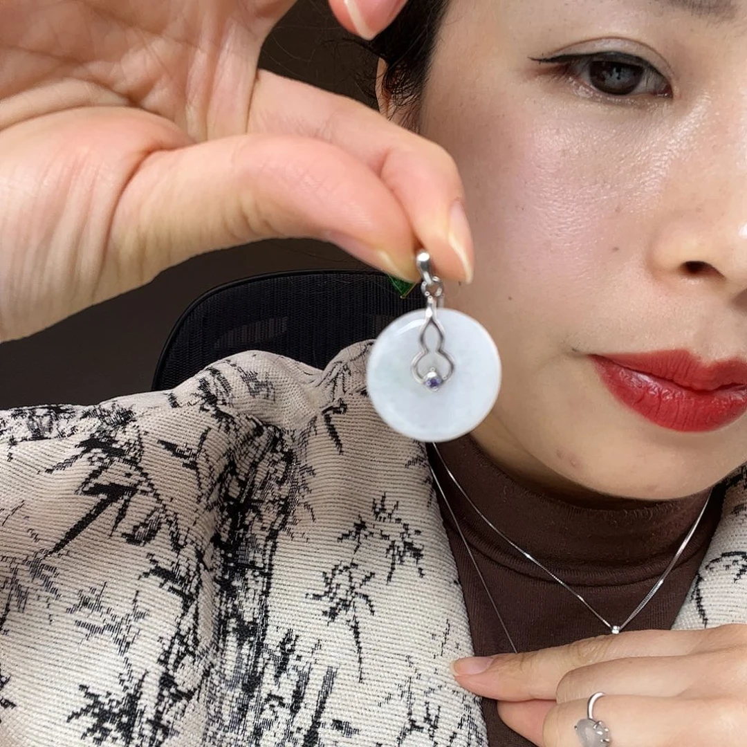 翡翠银S925镶嵌耳饰天然翡翠吊坠