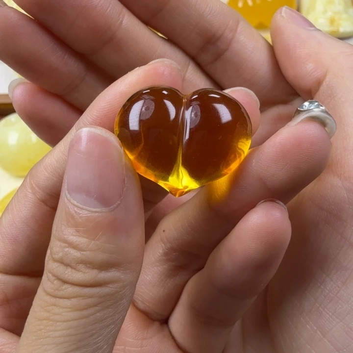 未镶嵌颈饰蜜蜡琥珀蜜蜡