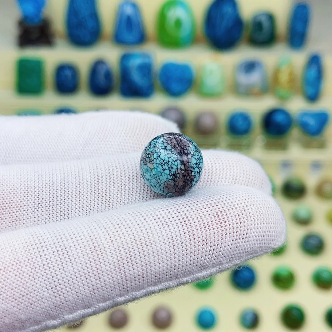 绿松石绿松石未镶嵌