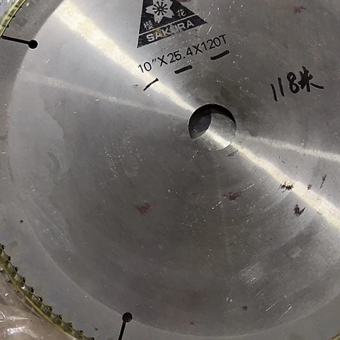 大哥看好下单闪电购4