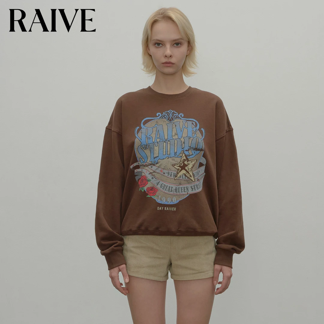 【RAIVE】2025秋冬新款宽松落肩复古徽章艺术印花全棉圆领套头卫衣