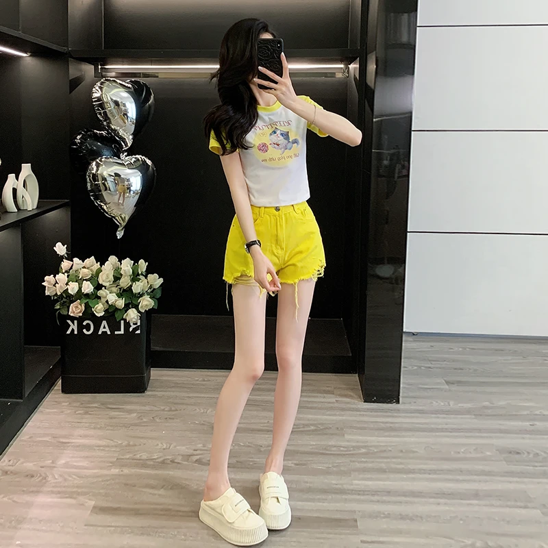 夏日穿搭一整套多巴胺女装套装女减龄印花短袖牛仔破洞短裤两件套