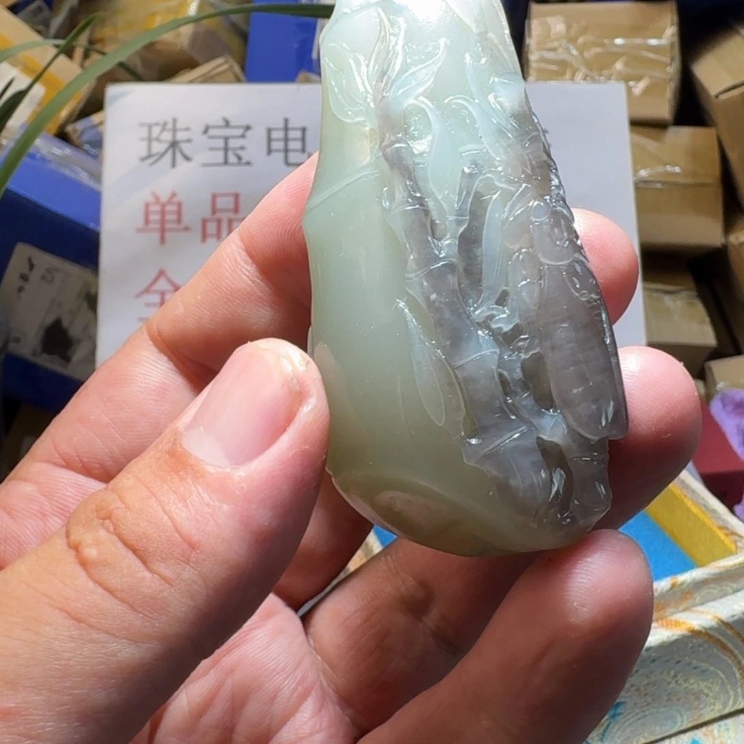 和田玉（糖玉）未镶嵌颈饰