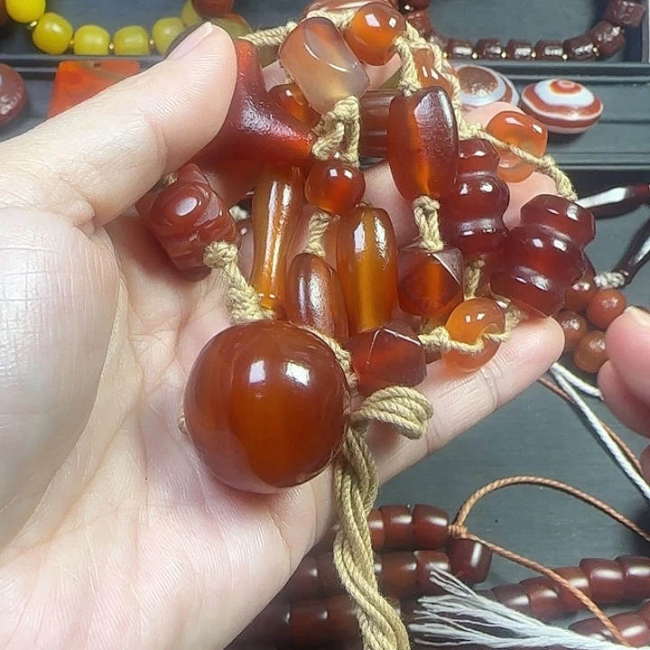 未镶嵌颈饰玛瑙/玉髓