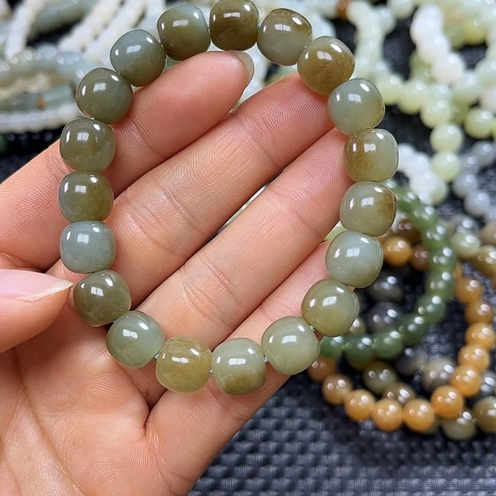 和田玉未镶嵌手链