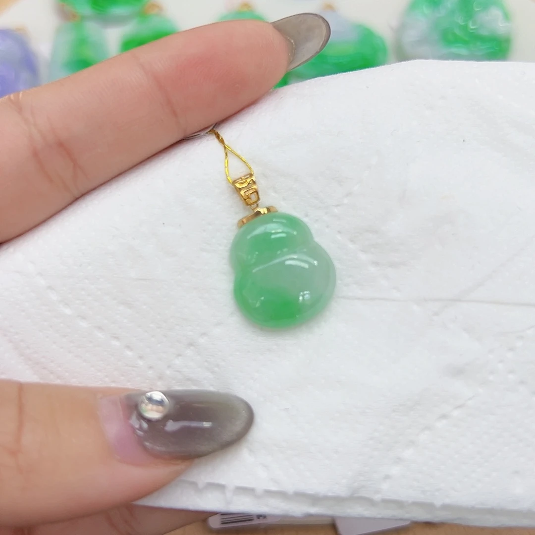 翡翠颈饰18K金镶嵌天然Ａ货翡翠