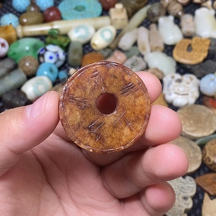 和田玉未镶嵌颈饰48