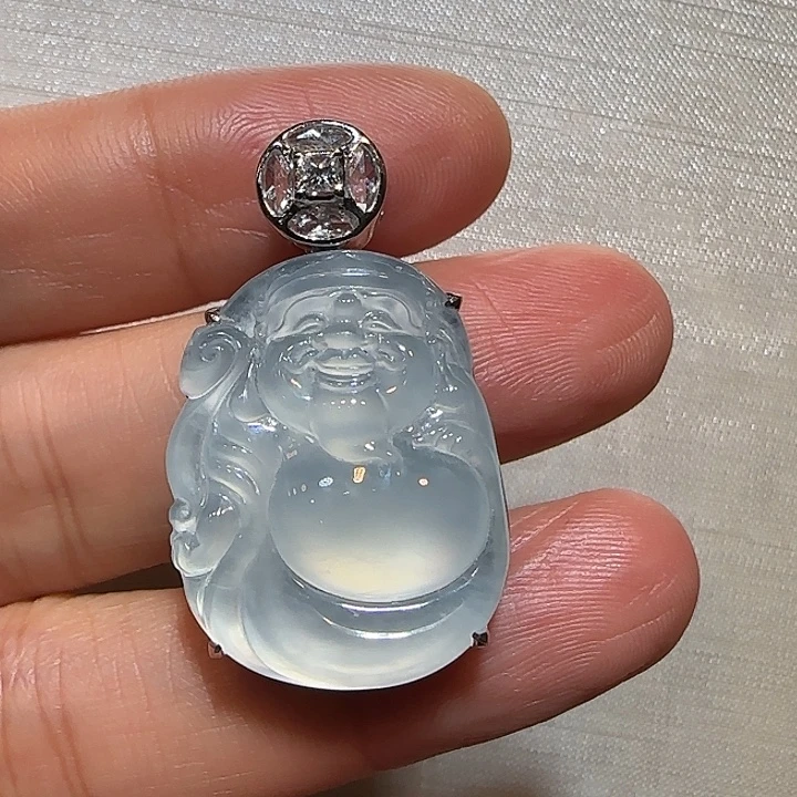 翡翠18K金镶嵌颈饰挂件