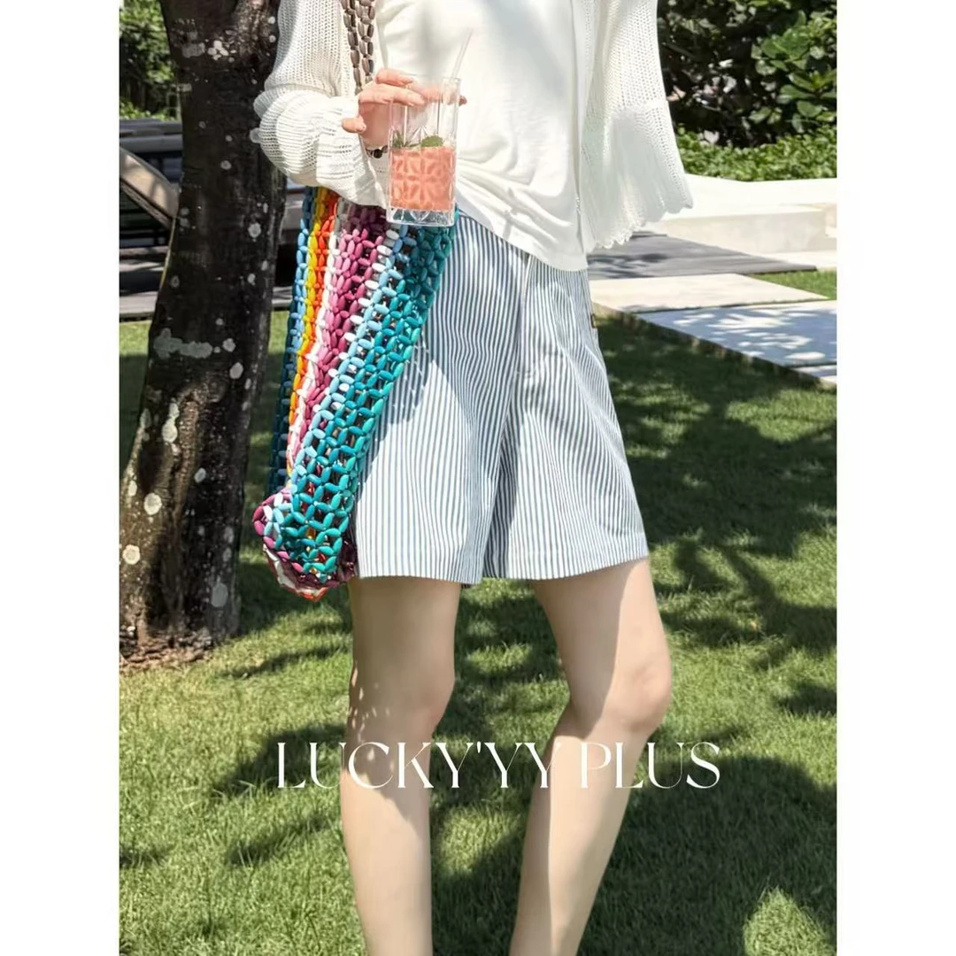 LUCKYYY 高品定制设计感立体剪裁色织条纹夏季短裤  B1835