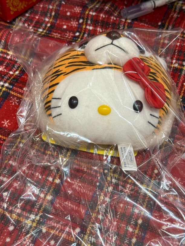女巫专拍虎头kitty卡包