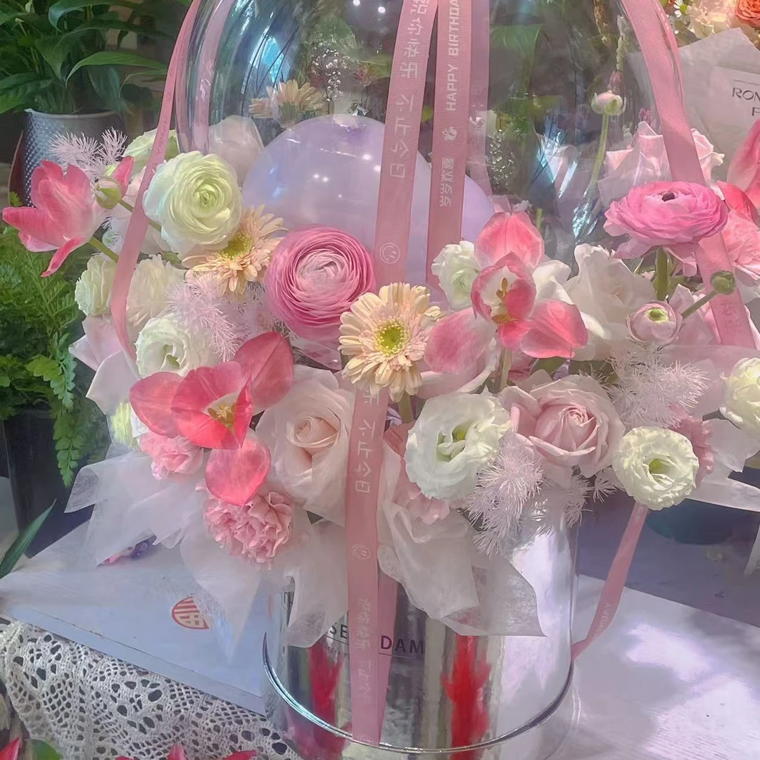 19支玫瑰混搭氦气球抱抱桶惊喜礼物送朋友送爱人送闺蜜