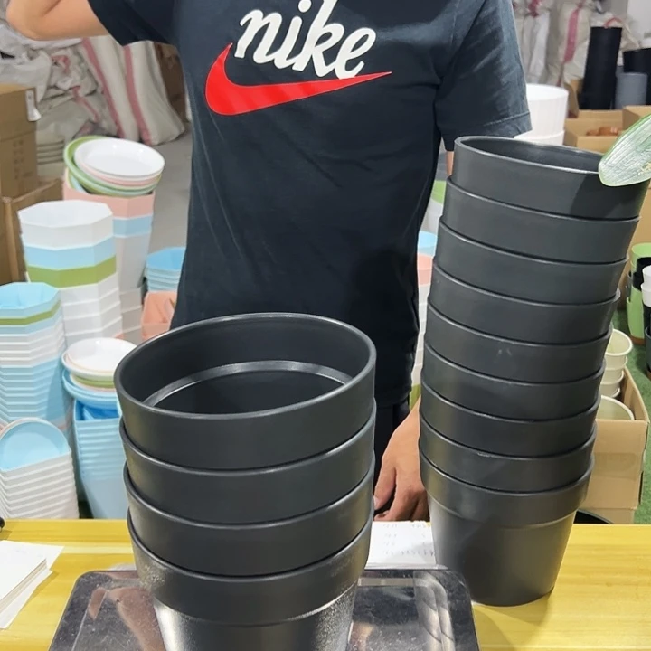 仿陶口16高14黑色无托4只