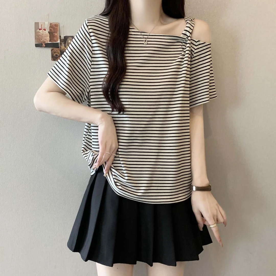 大码设计感不规则斜领短袖T恤女夏季打底衫胖mm宽松遮肚显瘦上衣